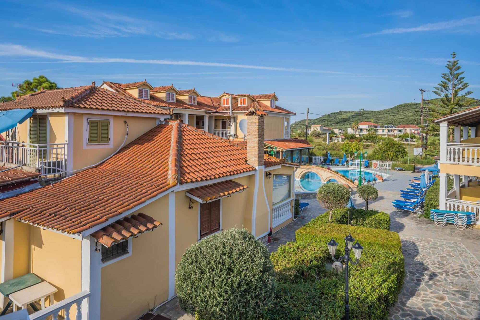 Elpida Hotel Alykanas  Exteriér fotografie