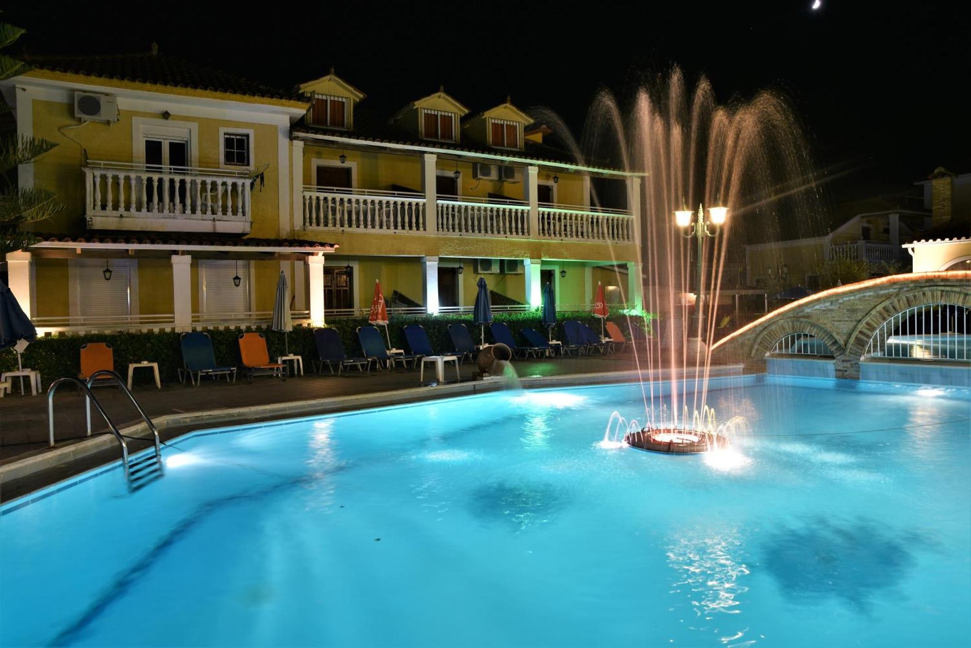 Elpida Hotel Alykanas  Exteriér fotografie